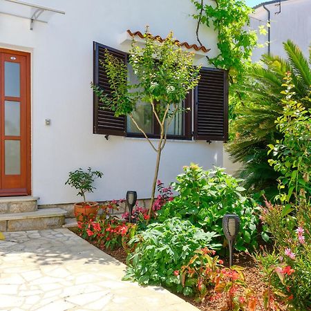 Apartman Mirjana 1 Mali Lošinj Zewnętrze zdjęcie